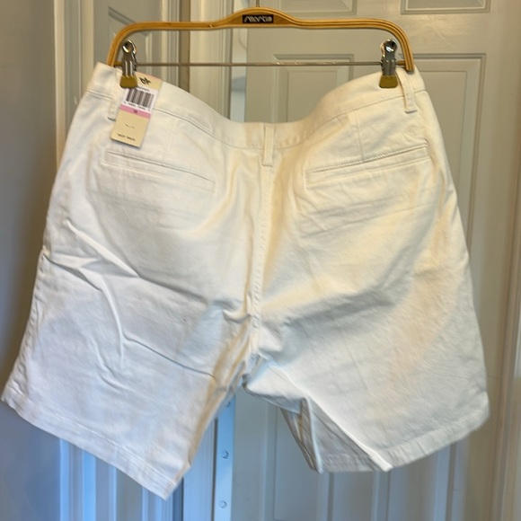 Dockers White 9” Inseam Men’s Short Size 38 NWT - Picture 5 of 8